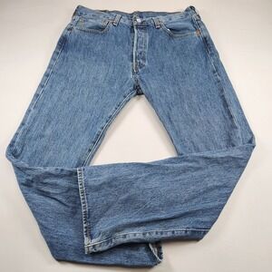 Levis 501 Jeans Mens 33x30 Blue Medium Wash Straight Leg Button Fly Denim